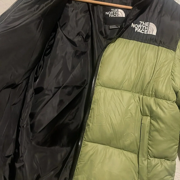 The North Face 1996 Retro Nuptse Jacket NWOT - Picture 9 of 13